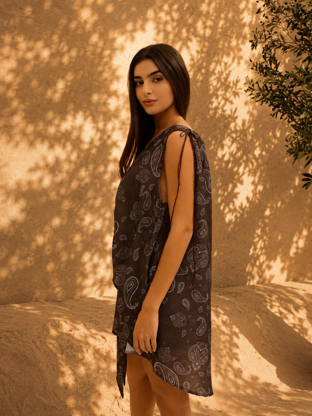 Fraeya Siena set featuring elevated contemporary womenswear designed in Dubai